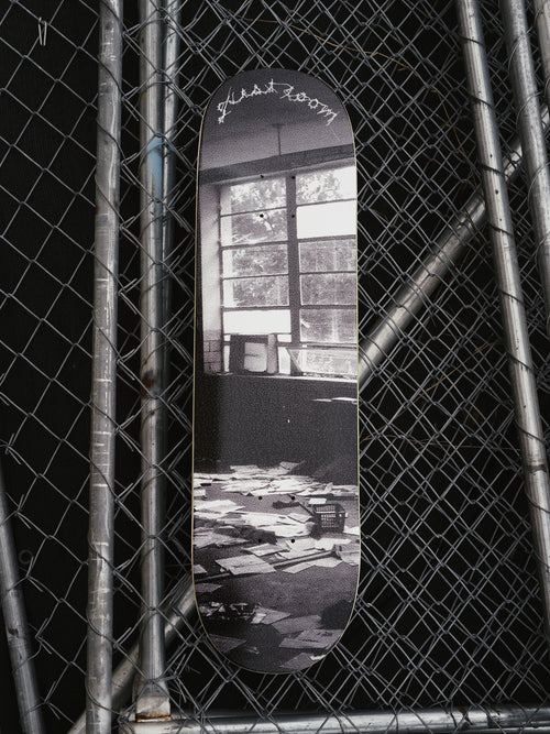 ROOM DECK - 8.38