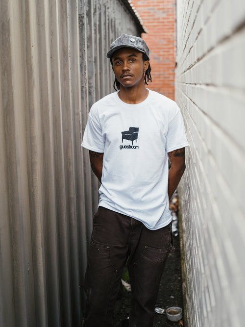 KIRK CHAIR TEE