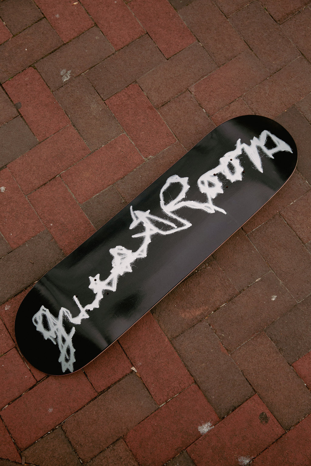 LOGO DECK