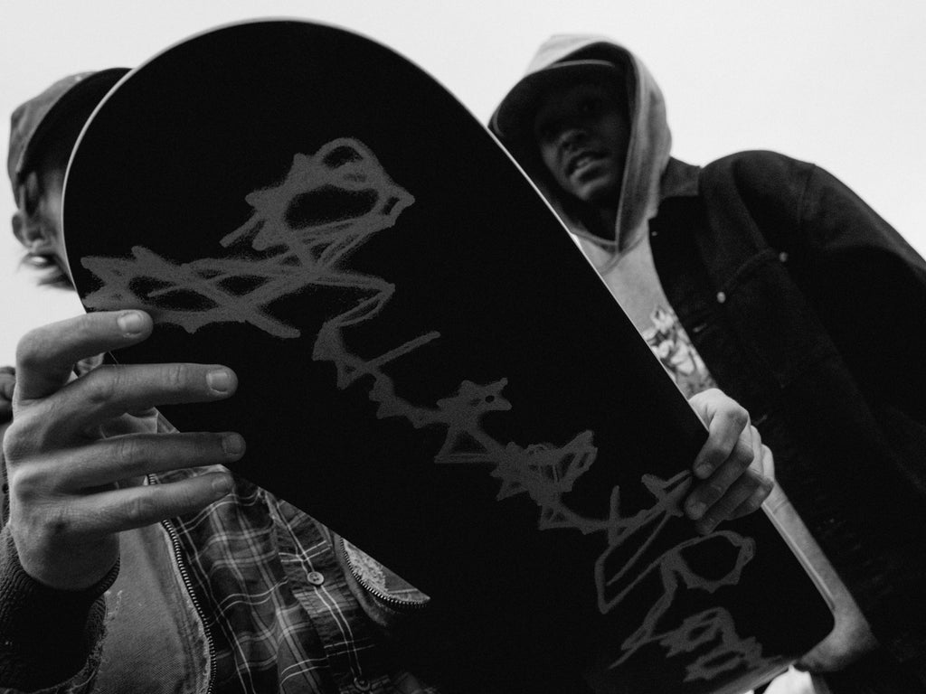 LOGO DECK